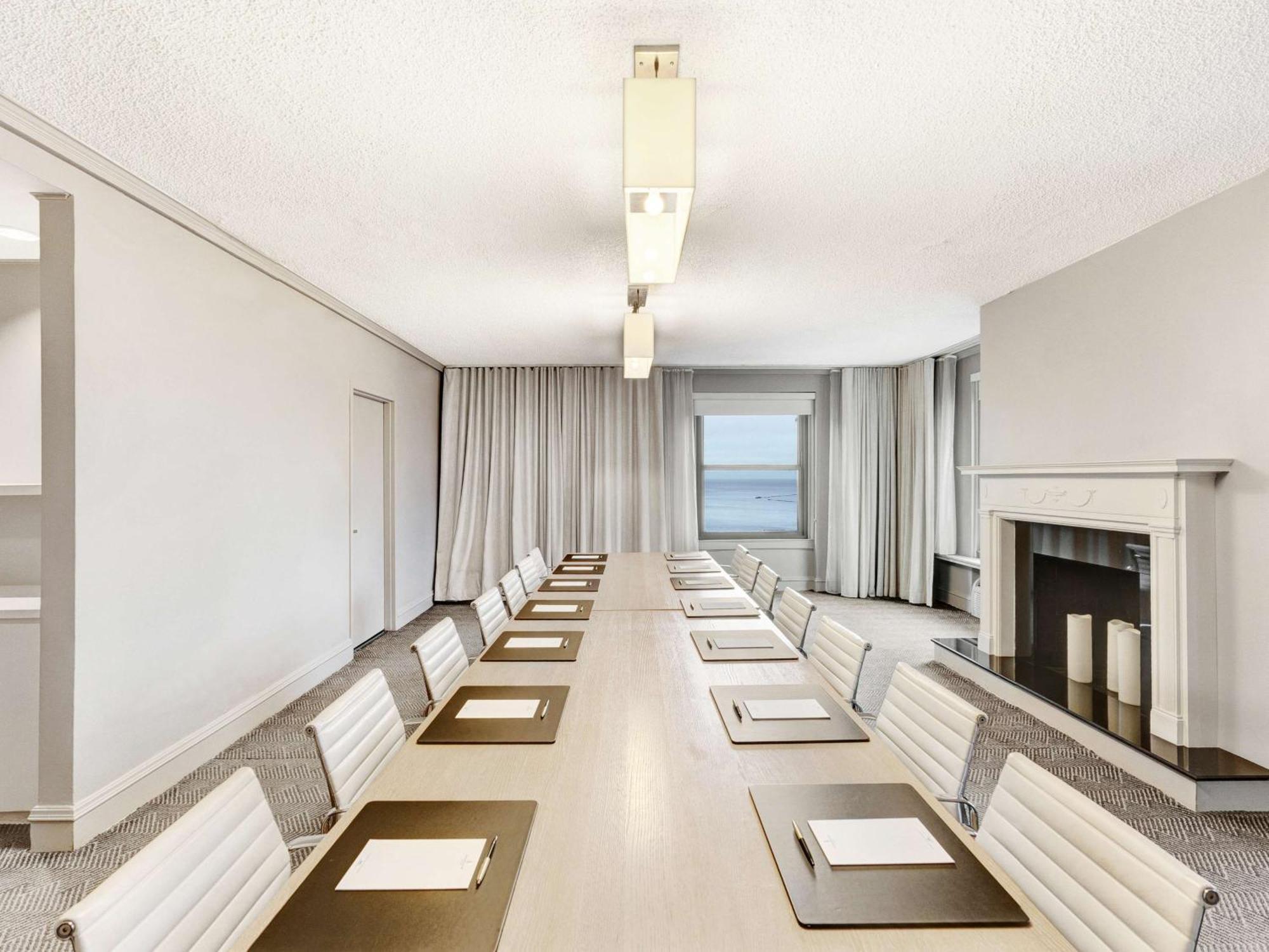 Ambassador Chicago, Part Of Jdv By Hyatt Exterior foto